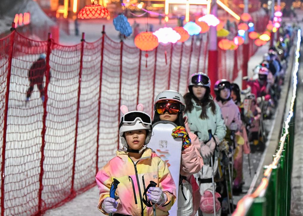 威尼克斯人亚冬会｜体育时评：冰雪辉映 亚洲同心(图4)
